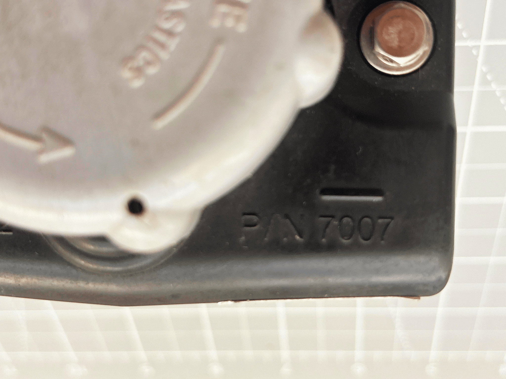 P/N: 7007 (Alt: MS25182-2) Aircraft Battery Connector Plug — Removed from Learjet 45 — W/ 8130 - Image 3